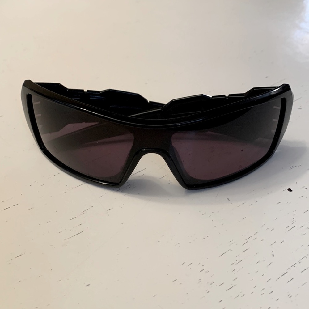 Oakley polarized black sunglasses